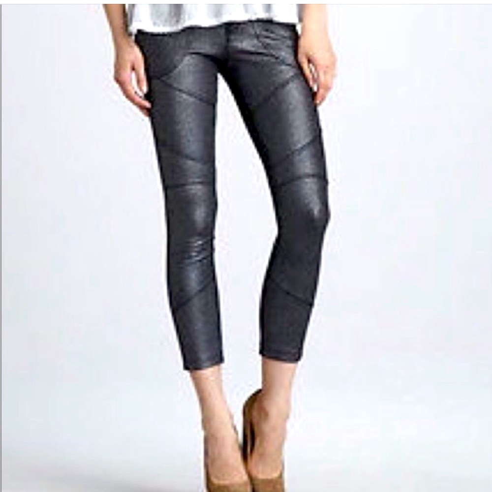 Free People skinny cropped pants, size 26